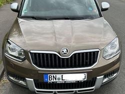 Braun Gebraucht 2015 Skoda Yeti Adventure SUV | 12.500 € (Fairer Preis)