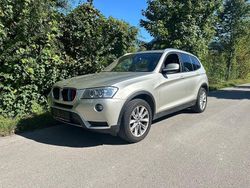 Grau Gebraucht 2011 BMW X3 Sport Line SUV | 9.900 € (Guter Preis)