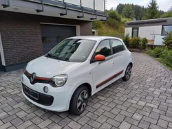 Weiß Gebraucht 2016 Renault Twingo Life Kleinwagen | 3.900 € (Fairer Preis)