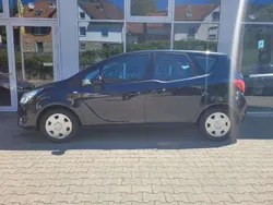 Karbonschwarz Gebraucht 2015 Opel Meriva Style Van / Kleinbus | 8.850 € (Etwas zu teuer)