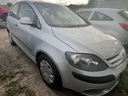 Grau Gebraucht 2006 VW Golf Plus Cross Comfortline Van / Kleinbus | 1.600 € (Superpreis)