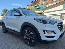 Weiß Gebraucht 2019 Hyundai Tucson Premium SUV | 16.450 € (Guter Preis)
