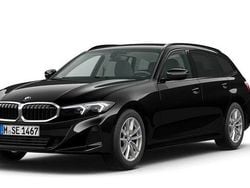 Schwarz uni Neu 2025 BMW 318 Exclusive Kombi | 39.701 € (Superpreis)