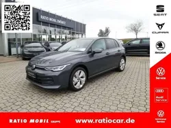 Delfin grau metallic Gebraucht 2024 VW Golf VIII Goal Limousine | 30.360 € (Superpreis)