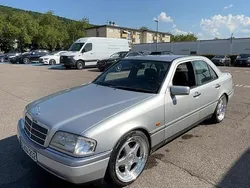 Silber Gebraucht 1995 Mercedes C180 Limousine | 5.000 €