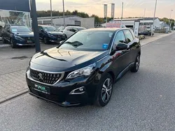 Schwarz Gebraucht 2020 Peugeot 3008 Active SUV | 15.999 € (Fairer Preis)