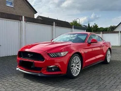 Rot Gebraucht 2016 Ford Mustang GT Coupé | 27.500 € (Guter Preis)
