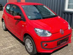 Rot Gebraucht 2014 VW up! Kleinwagen | 3.990 € (Etwas zu teuer)