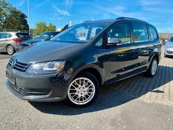 Grau Gebraucht 2011 VW Sharan Trendline Van / Kleinbus | 12.790 € (Fairer Preis)
