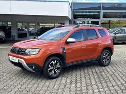 Orange Gebraucht 2021 Dacia Duster Prestige SUV | 16.940 € (Fairer Preis)
