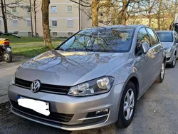 Grau Gebraucht 2017 VW Golf VII Limousine | 12.500 € (Fairer Preis)