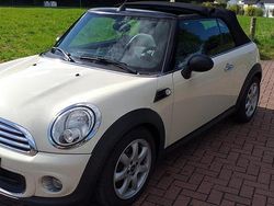 Weiß Gebraucht 2012 Mini Cooper Cabriolet Cabrio | 6.950 € (Fairer Preis)