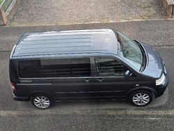 Grau Gebraucht 2006 VW T5 Van | 14.000 €