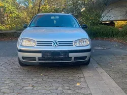 Silber Gebraucht 2000 VW Golf IV Kleinwagen | 1.350 € (Fairer Preis)