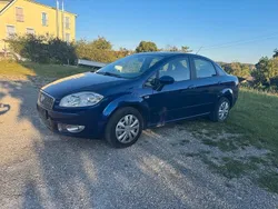 Blau Gebraucht 2009 Fiat Linea Limousine | 2.900 €