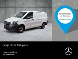 Weiß Gebraucht 2023 Mercedes Vito Van / Kleinbus | 30.797 € (Superpreis)