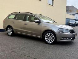 Braun Gebraucht 2012 VW Passat Kombi | 10.490 € (Teuer)