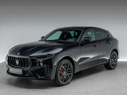Nero ribelle Gebraucht 2020 Maserati Levante SUV | 59.900 € (Etwas zu teuer)