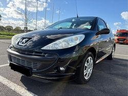 Schwarz Gebraucht 2011 Peugeot 206+ Kleinwagen | 2.199 €