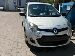 Silber Gebraucht 2012 Renault Twingo Kleinwagen | 3.500 €