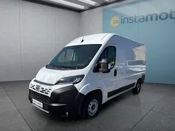 Weiß Gebraucht 2024 Fiat Ducato Van | 31.649 € (Fairer Preis)