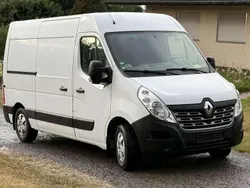 Gletscherweiss Gebraucht 2017 Renault Master Van | 9.999 € (Fairer Preis)