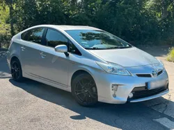 Silber Gebraucht 2012 Toyota Prius Kleinwagen | 10.999 € (Etwas zu teuer)