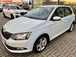 Weiß Gebraucht 2017 Skoda Fabia Cool Plus Limousine | 7.900 € (Fairer Preis)