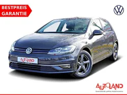 Grau Gebraucht 2019 VW Golf VII Highline Limousine | 18.890 € (Etwas zu teuer)