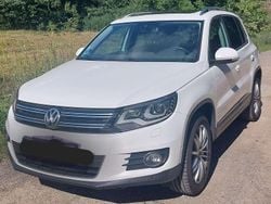 Weiß Gebraucht 2012 VW Tiguan Sport SUV | 6.400 € (Superpreis)