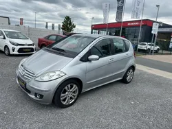 Grau Gebraucht 2005 Mercedes A200 Avantgarde Limousine | 4.990 € (Fairer Preis)