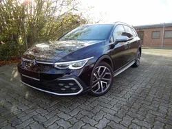 Schwarz Gebraucht 2023 VW Golf Alltrack Kombi | 39.990 € (Teuer)