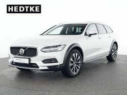 Crystal white Gebraucht 2025 Volvo V90 CC Plus Kombi | 49.990 € (Guter Preis)