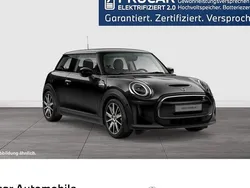 Schwarz Gebraucht 2022 Mini Cooper SE Classic Kleinwagen | 19.900 € (Fairer Preis)