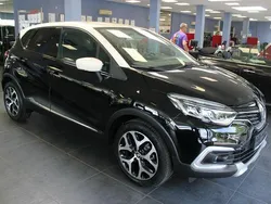 Schwarz Gebraucht 2018 Renault Captur Intens SUV | 11.980 € (Fairer Preis)