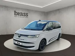 Weiß Gebraucht 2024 VW Multivan Life Van / Kleinbus | 67.800 €