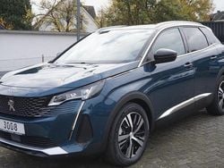 Blau Neu 2025 Peugeot 3008 GT SUV | 42.490 € (Superpreis)