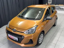 Orange Gebraucht 2017 Hyundai i10 Classic Kleinwagen | 9.999 € (Fairer Preis)
