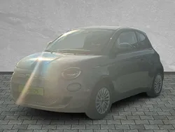 Mineralgrau (metalliclack.) Gebraucht 2022 Fiat 500e Action Kleinwagen | 12.490 € (Guter Preis)