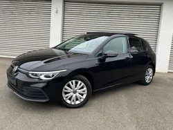 Deep black perleffekt Gebraucht 2021 VW Golf VIII Highline Limousine | 21.900 €