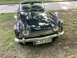 Blau Gebraucht 1965 Triumph TR4 Cabrio | 35.000 €