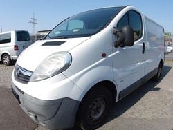 Weiß Gebraucht 2011 Opel Vivaro Van | 5.999 € (Superpreis)