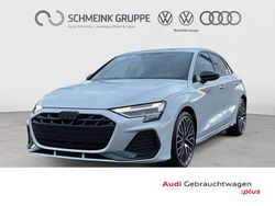 Weiß Gebraucht 2024 Audi A3 Sportback S-Line Limousine | 45.581 € (Teuer)