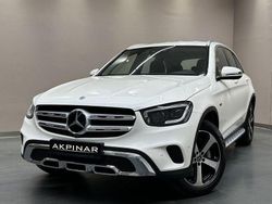Weiß Gebraucht 2021 Mercedes GLC300e SUV | 37.650 € (Fairer Preis)