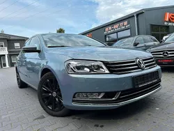 Grau Gebraucht 2011 VW Passat Highline Limousine | 9.950 € (Fairer Preis)