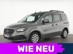 Chromitgrau Gebraucht 2023 Mercedes T180 Progressive Van / Kleinbus | 26.499 € (Fairer Preis)