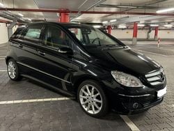 Schwarz Gebraucht 2006 Mercedes B200 Sport Van / Kleinbus | 3.900 € (Guter Preis)