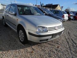 Silber metallic Gebraucht 1998 VW Golf IV Basis Limousine | 1.900 € (Fairer Preis)