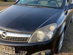 Schwarz Gebraucht 2009 Opel Astra GTC Sport Coupé | 3.600 € (Superpreis)