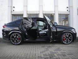 Saphirschwarz met. Gebraucht 2024 BMW X6 M Sport SUV | 89.500 € (Teuer)